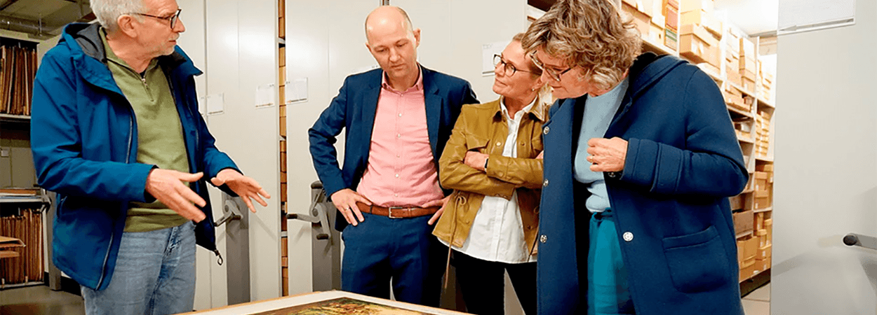 Nationaal Onderwijsmuseum maakt erfgoed collectie 'Oud Goud' digitaal beschikbaar